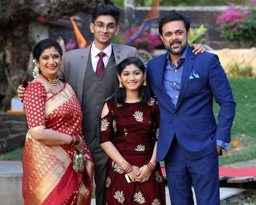 Sumeet Raghavan Family